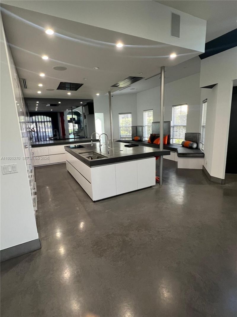 21025 NE 38th Ave, Unit 81, Aventura, FL 33180 Photo