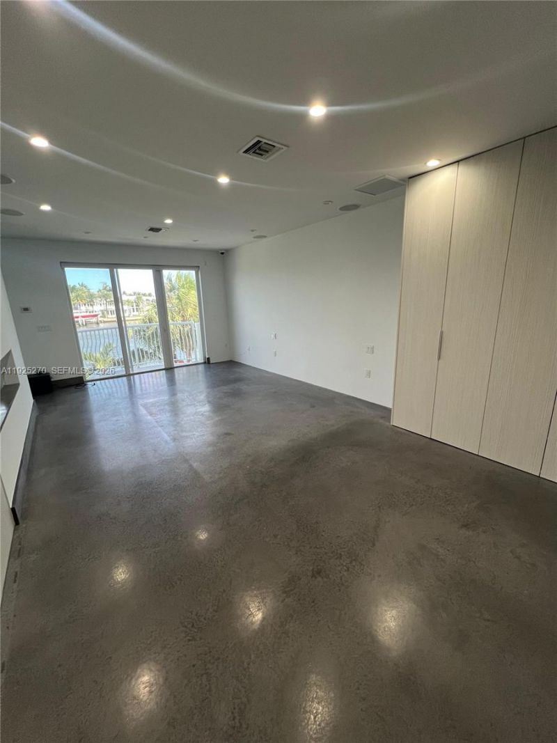 21025 NE 38th Ave, Unit 81, Aventura, FL 33180 Photo