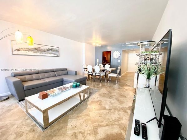100 Lincoln Rd, Unit 608, Miami Beach, FL 33139