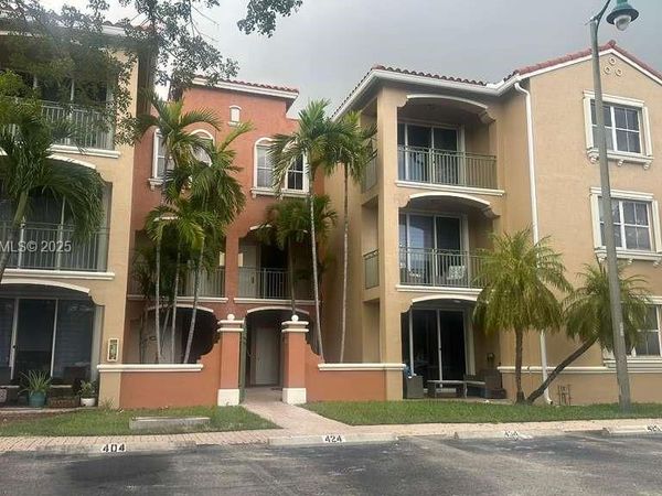 6630 NW 114th Ave, Unit 1502, Doral, FL 33178