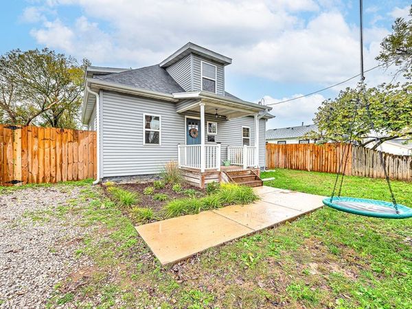 983 N Main Street, Bentonville, AR 72712