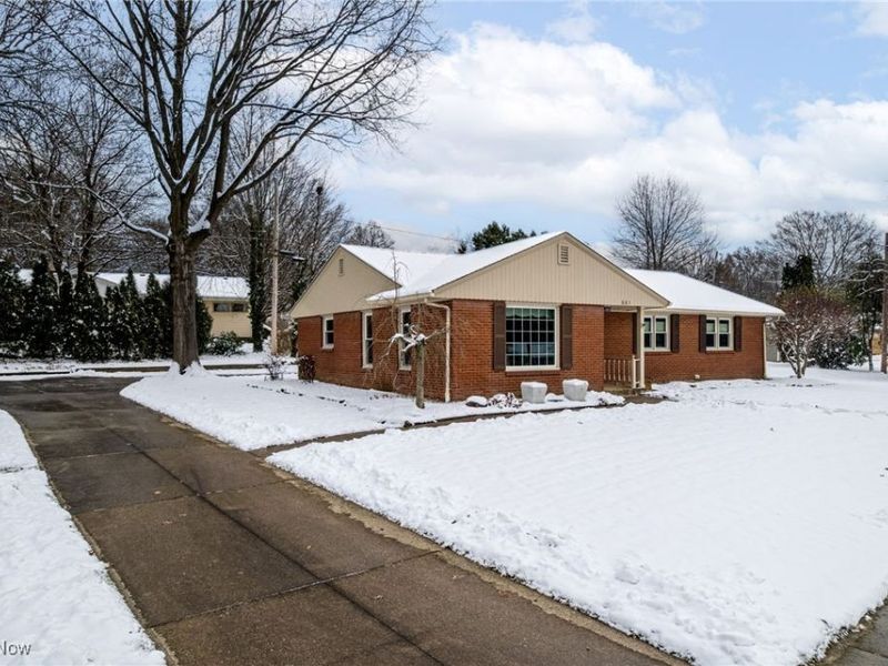 681 Highland Avenue, Wadsworth, OH 44281 Photo 3