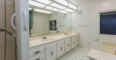 140 Hibiscus, Sacramento, CA 95828 Photo