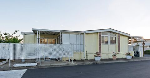 140 Hibiscus, Sacramento, CA 95828 Photo