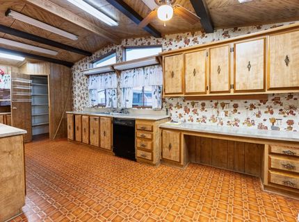 140 Hibiscus, Sacramento, CA 95828 Photo