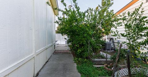 140 Hibiscus, Sacramento, CA 95828 Photo