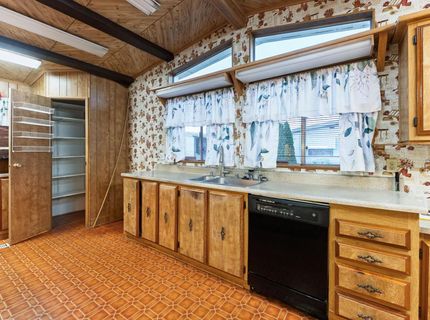 140 Hibiscus, Sacramento, CA 95828 Photo