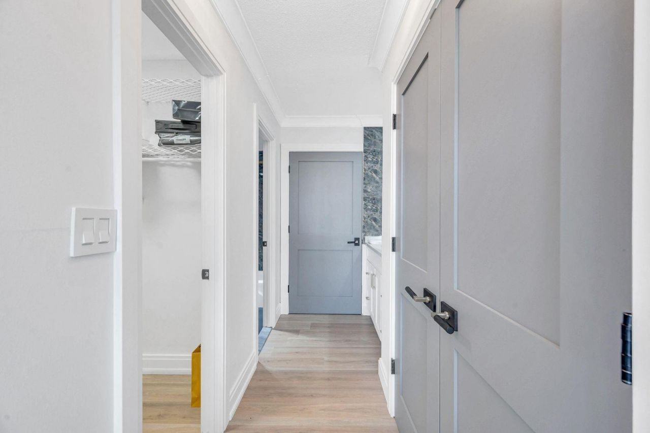 1817 S Ocean Drive, Unit 215, Hallandale Beach, FL 33009 Photo