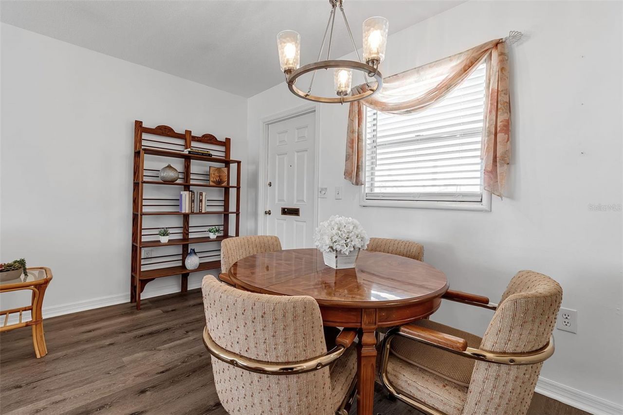 2305 Bayshore Gardens Parkway, Bradenton, FL 34207 Photo