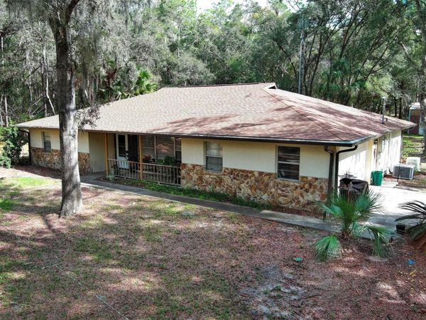 37600 ROLLING ACRES ROAD, LADY LAKE, FL 32159