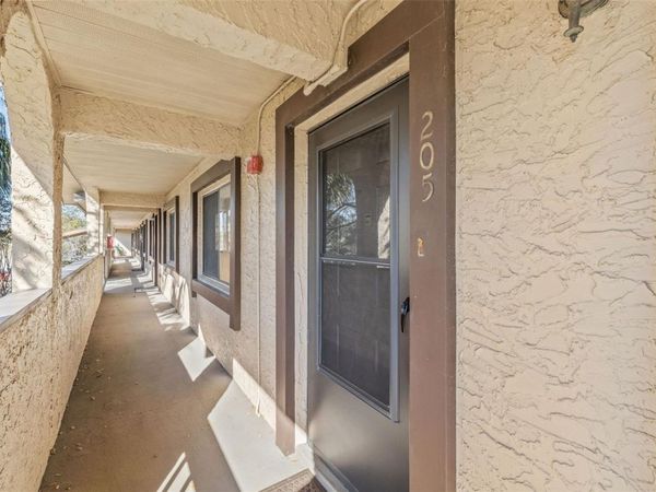 725 83RD AVENUE N, Unit 205, ST PETERSBURG, FL 33702