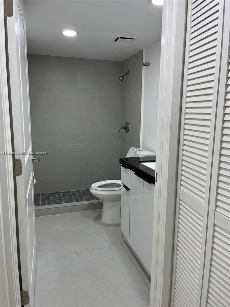 9917 W Okeechobee Rd, Unit 203, Hialeah, FL 33016 Photo