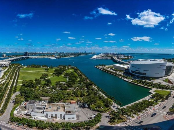 900 Biscayne Blvd, Unit 2604, Miami, FL 33132