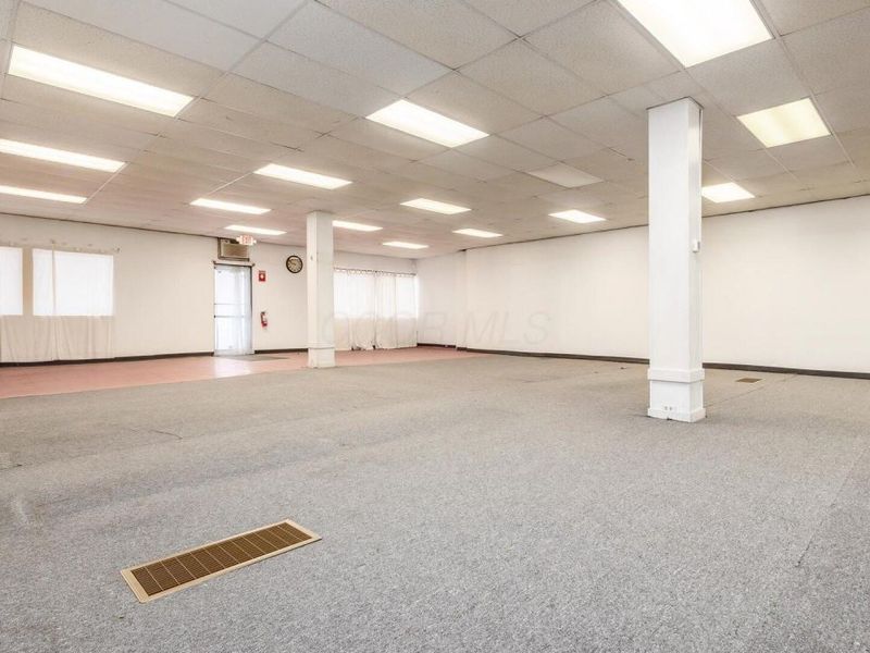 2582 Cleveland Avenue , Columbus, OH 43211 Photo 12