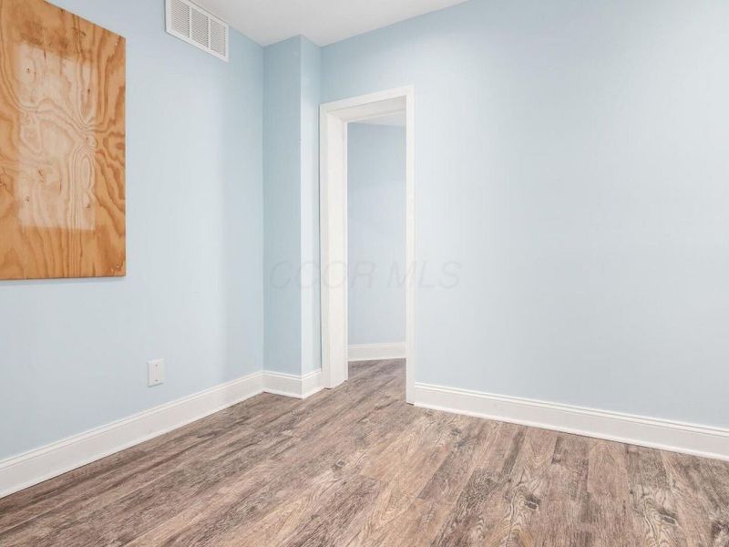 2582 Cleveland Avenue , Columbus, OH 43211 Photo 30