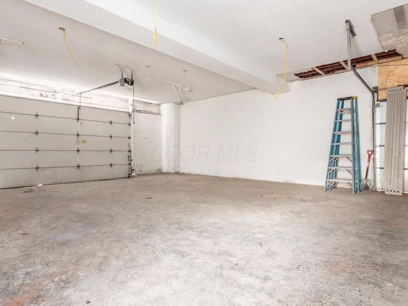 2582 Cleveland Avenue , Columbus, OH 43211 Photo 36