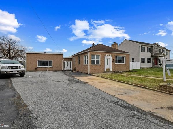 2705 DELK COURT, BALTIMORE, MD 21222