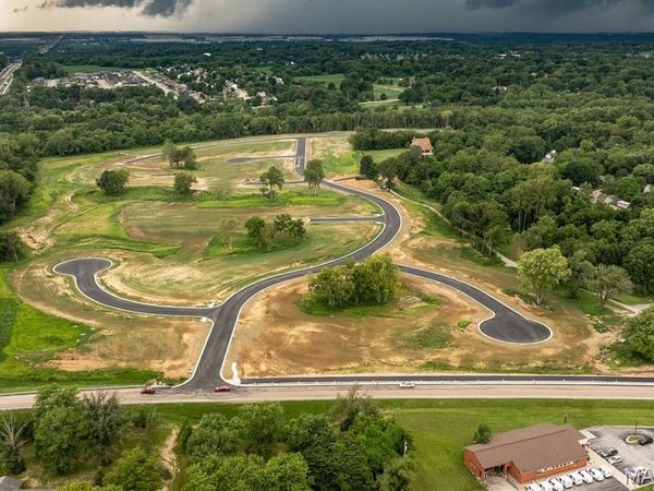 22 Schon Ct. (LOT 7), Glen Carbon, IL 62034