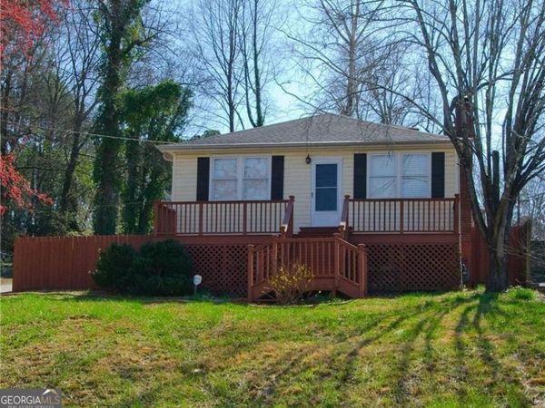 1398 Woodmont Lane NW, Atlanta, GA 30318