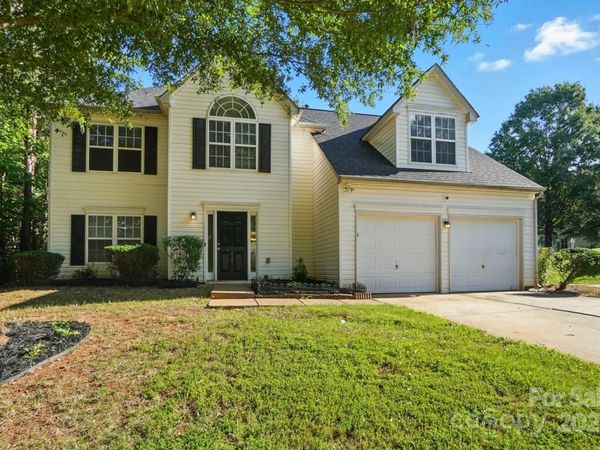 11121 Nolet Court, Charlotte, NC 28215