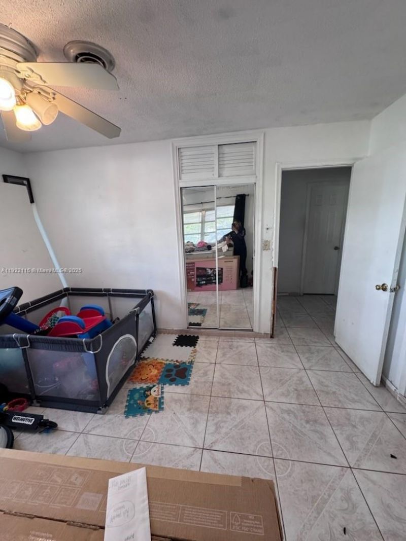 5890 NW 15th St, Sunrise, FL 33313 Photo