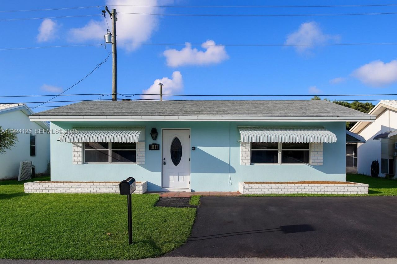 1611 NW 46th St, Tamarac, FL 33309 Photo