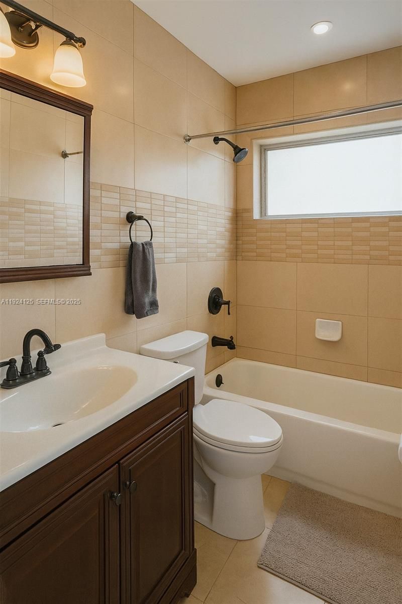 1611 NW 46th St, Tamarac, FL 33309 Photo