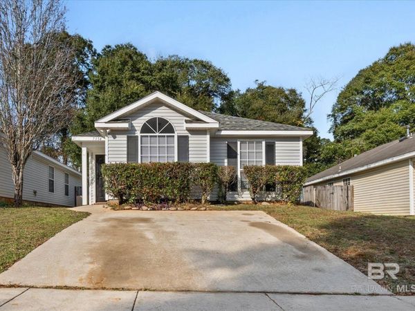 7354 N Willow Pointe Drive, Mobile, AL 36695