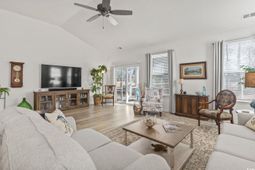 394 Sun Colony Blvd. photo 4