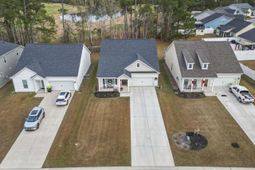 394 Sun Colony Blvd. photo 4