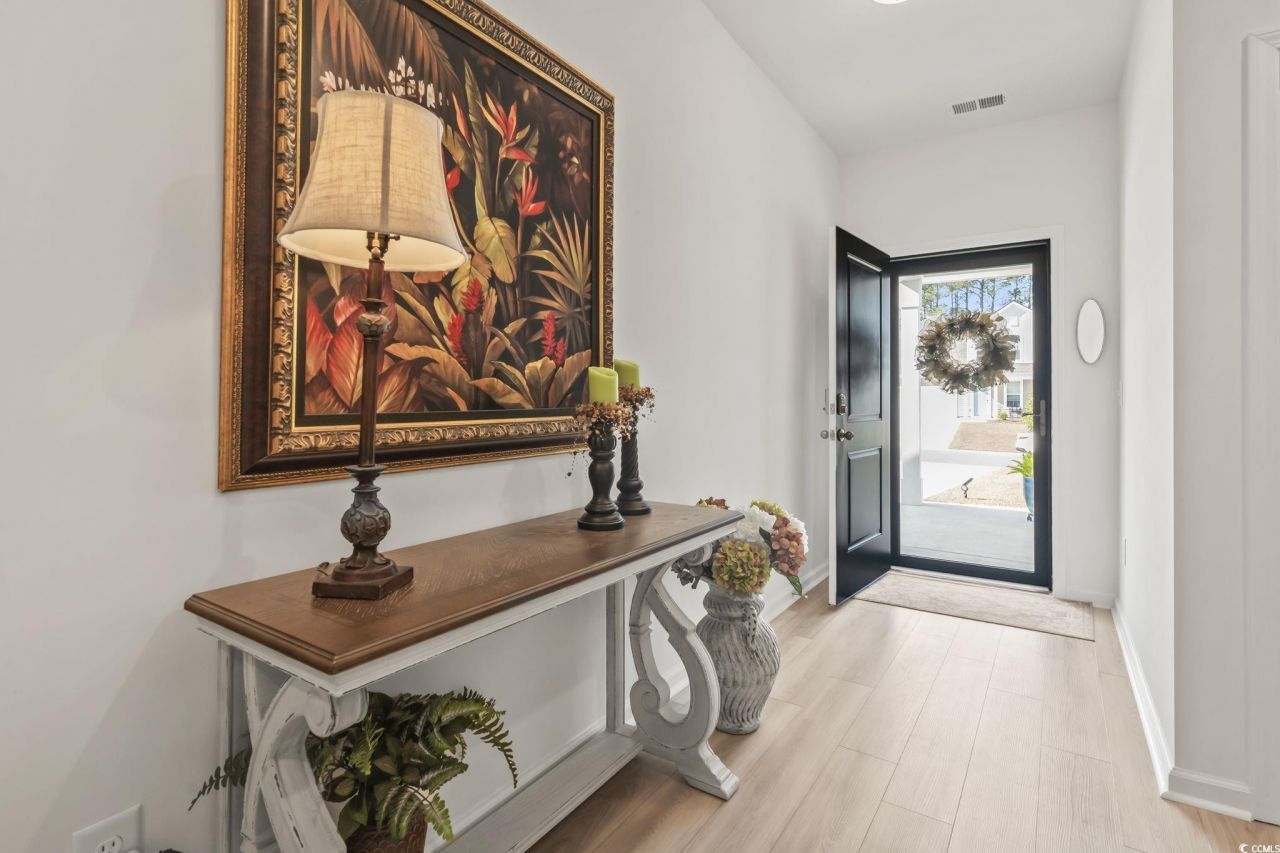 394 Sun Colony Blvd. Photo 8