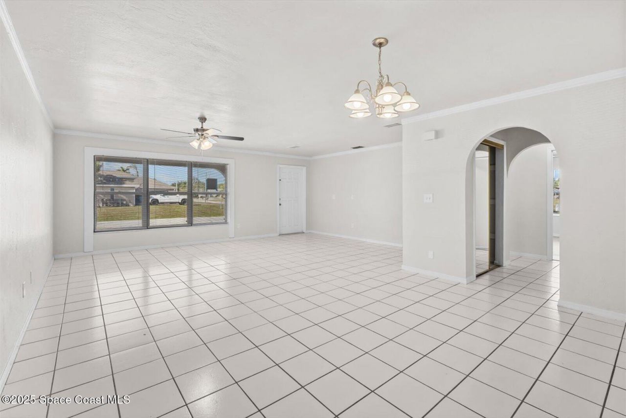 402 SW Sansom Lane, Port Saint Lucie, FL 34953 Photo