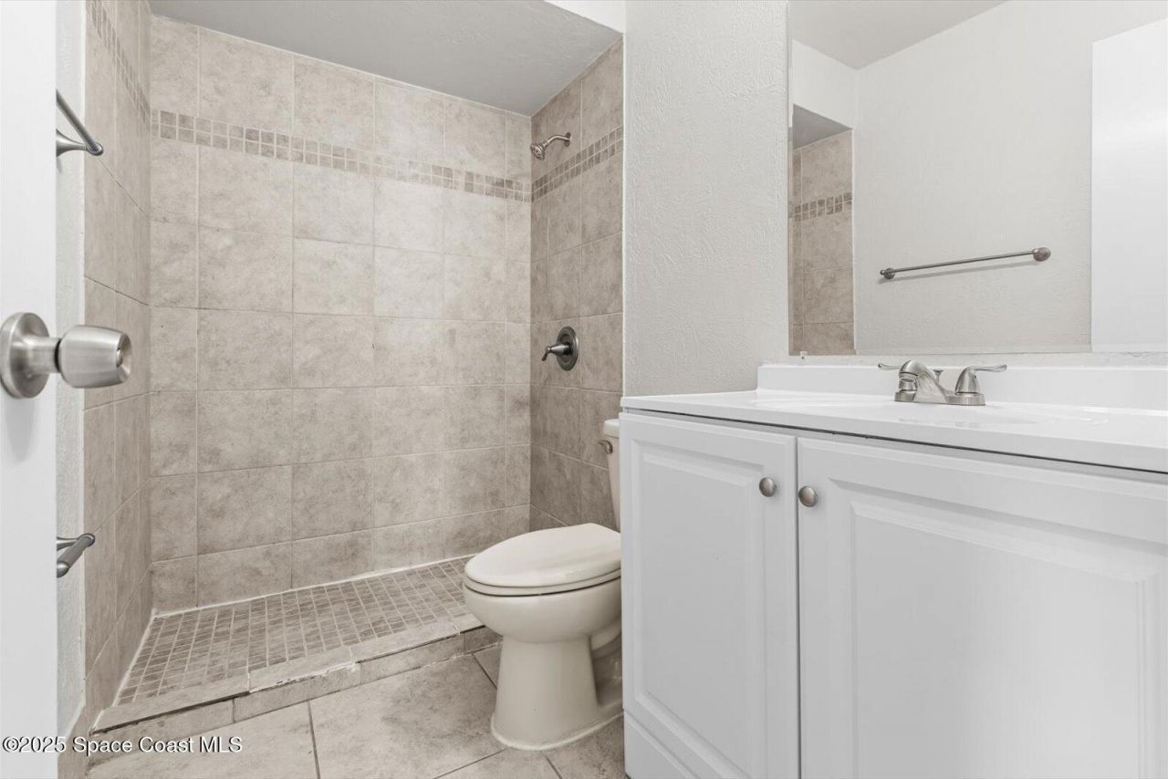 402 SW Sansom Lane, Port Saint Lucie, FL 34953 Photo