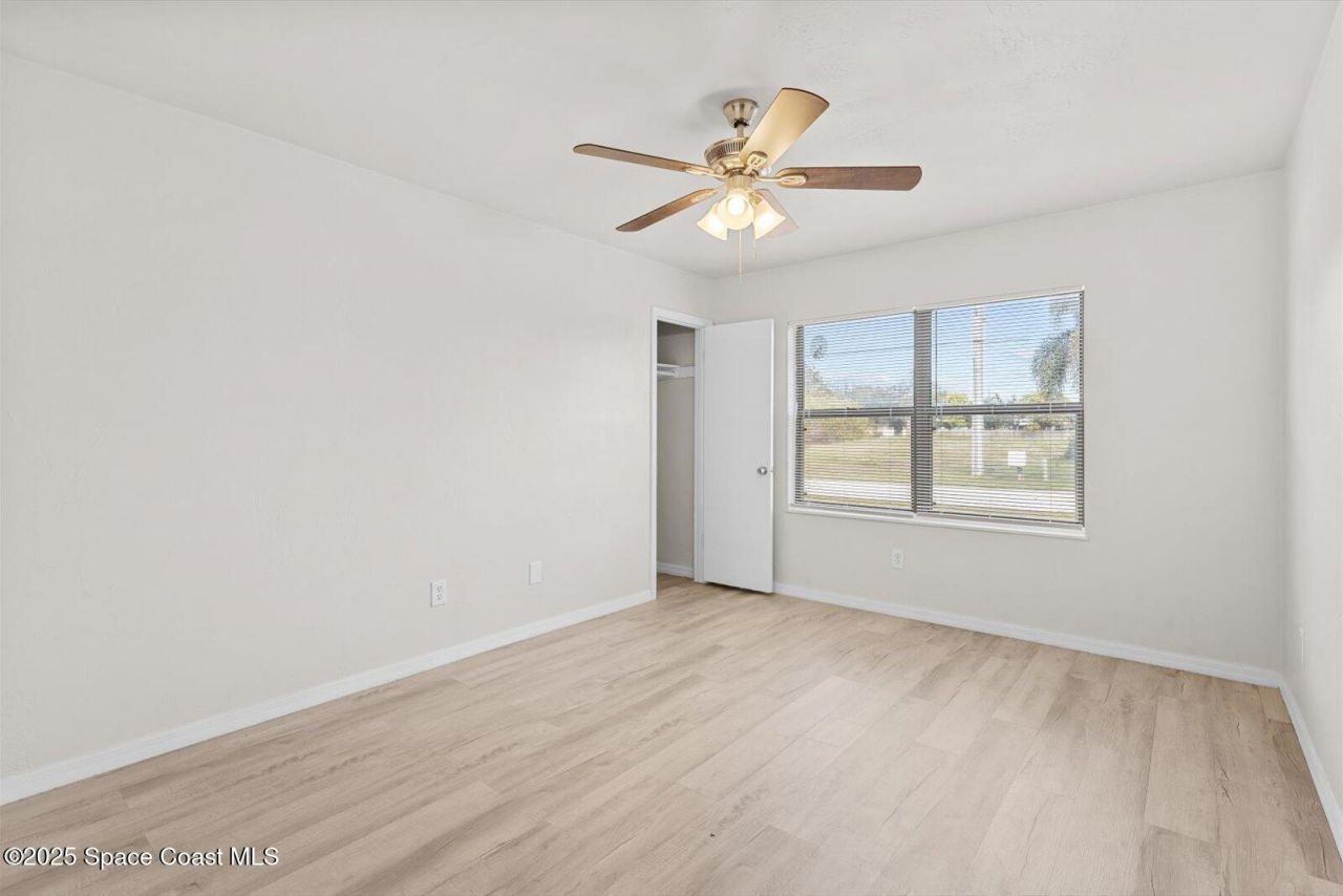 402 SW Sansom Lane, Port Saint Lucie, FL 34953 Photo