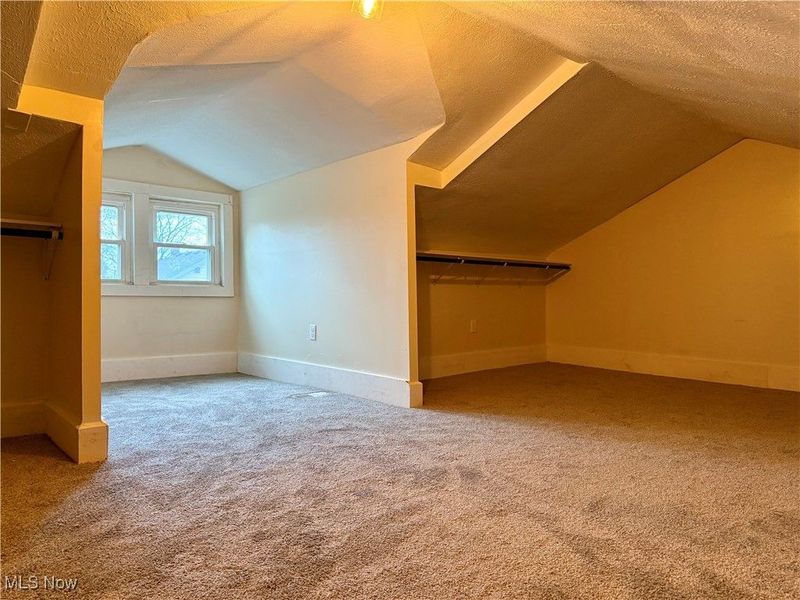 566 Mckinley Avenue, Akron, OH 44311 Photo 12