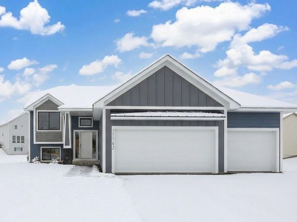17762 Empire Trail, Lakeville, MN 55044