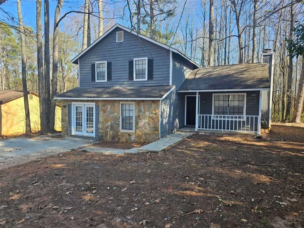 1037 Forest Path, Stone Mountain, GA 30088 Main Photo