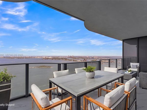 700 NE 24th St, Unit 4402, Miami, FL 33137