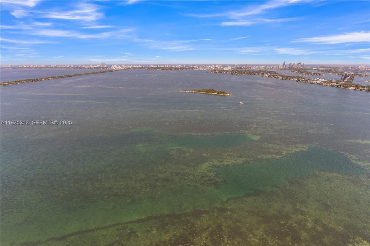 700 NE 24th St, Unit 4402, Miami, FL 33137 Photo