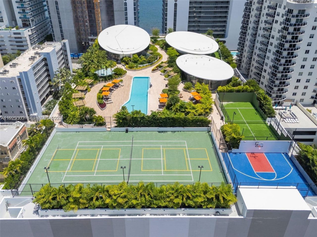 700 NE 24th St, Unit 4402, Miami, FL 33137 Photo