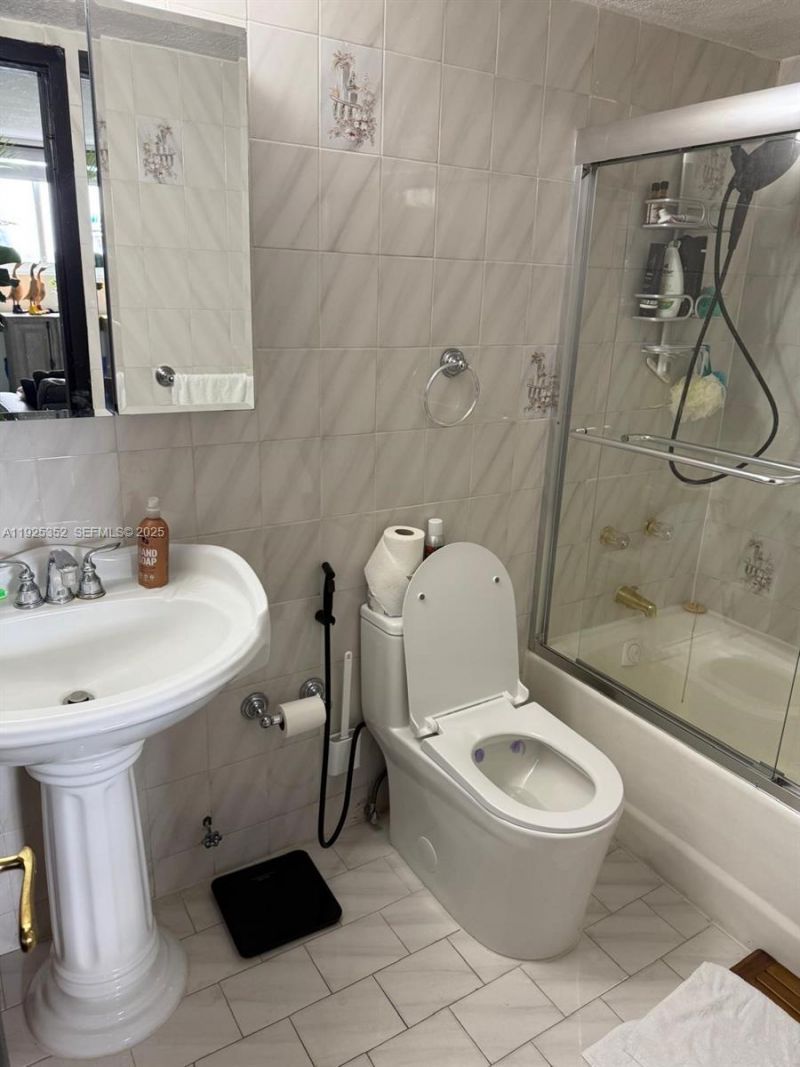 1800 NW 24th Ave, Unit 1004, Miami, FL 33125 Photo