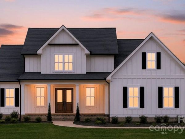 5003 Carolina North Drive, Unit 1, Gastonia, NC 28058