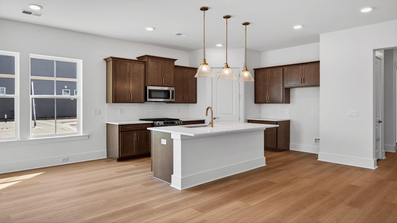 504 Ocean Mist Way Photo 10