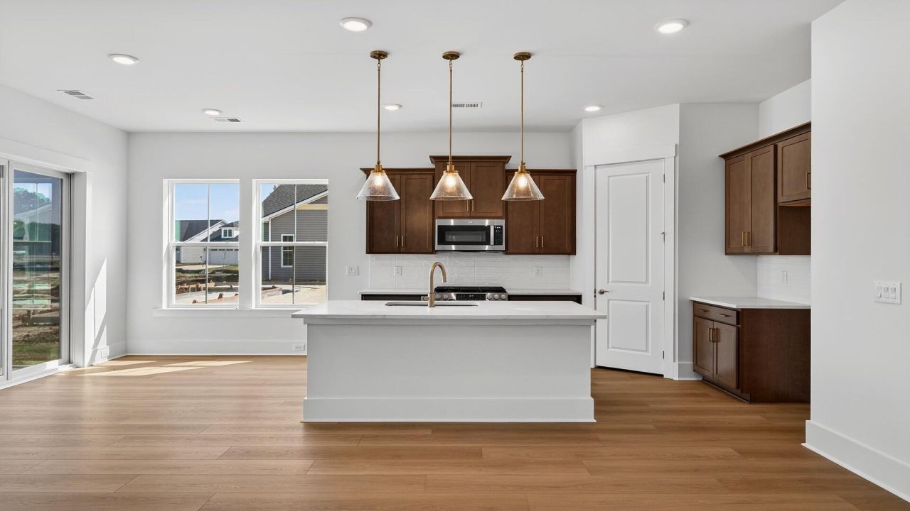 504 Ocean Mist Way Photo 11