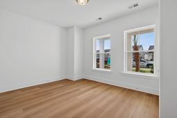 504 Ocean Mist Way photo 4