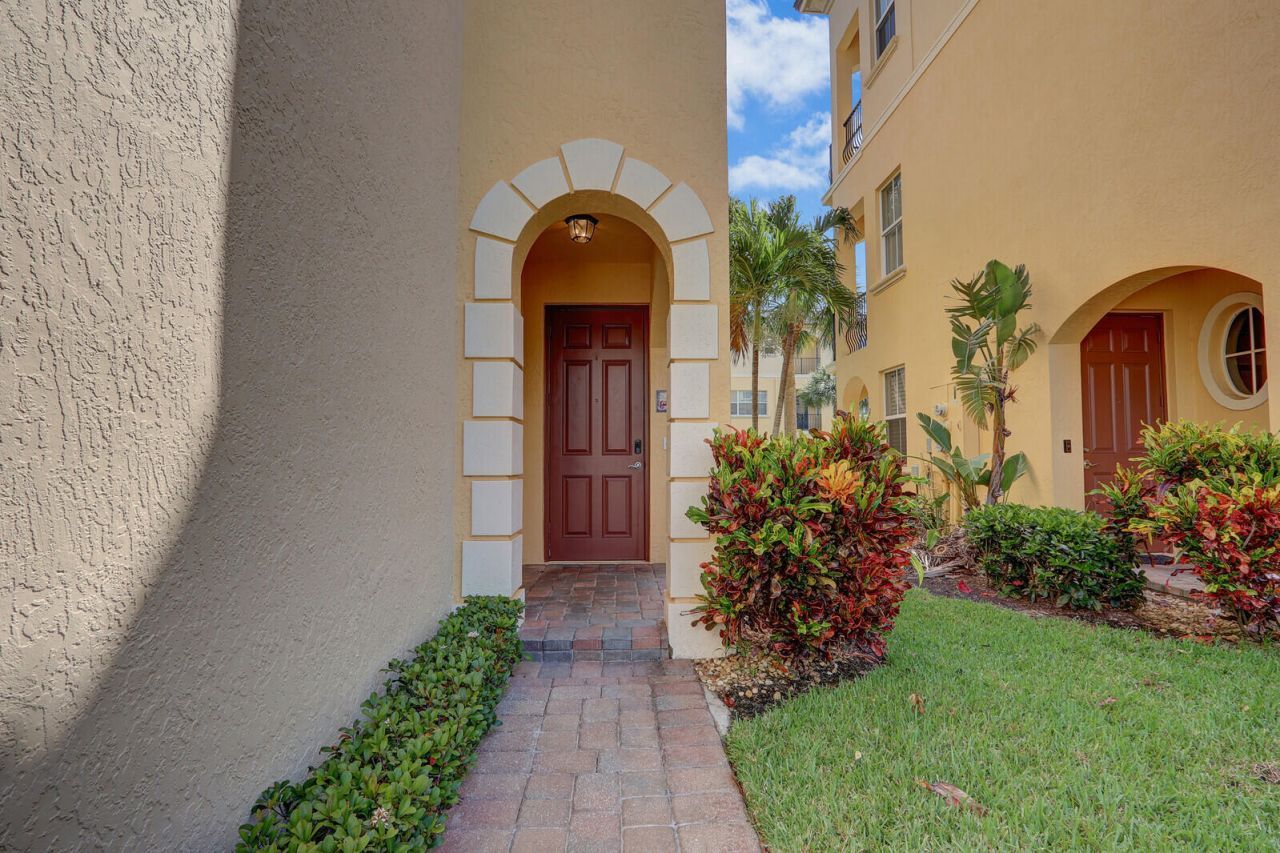 153 Ocean Bay Drive, Jensen Beach, FL 34957 Photo