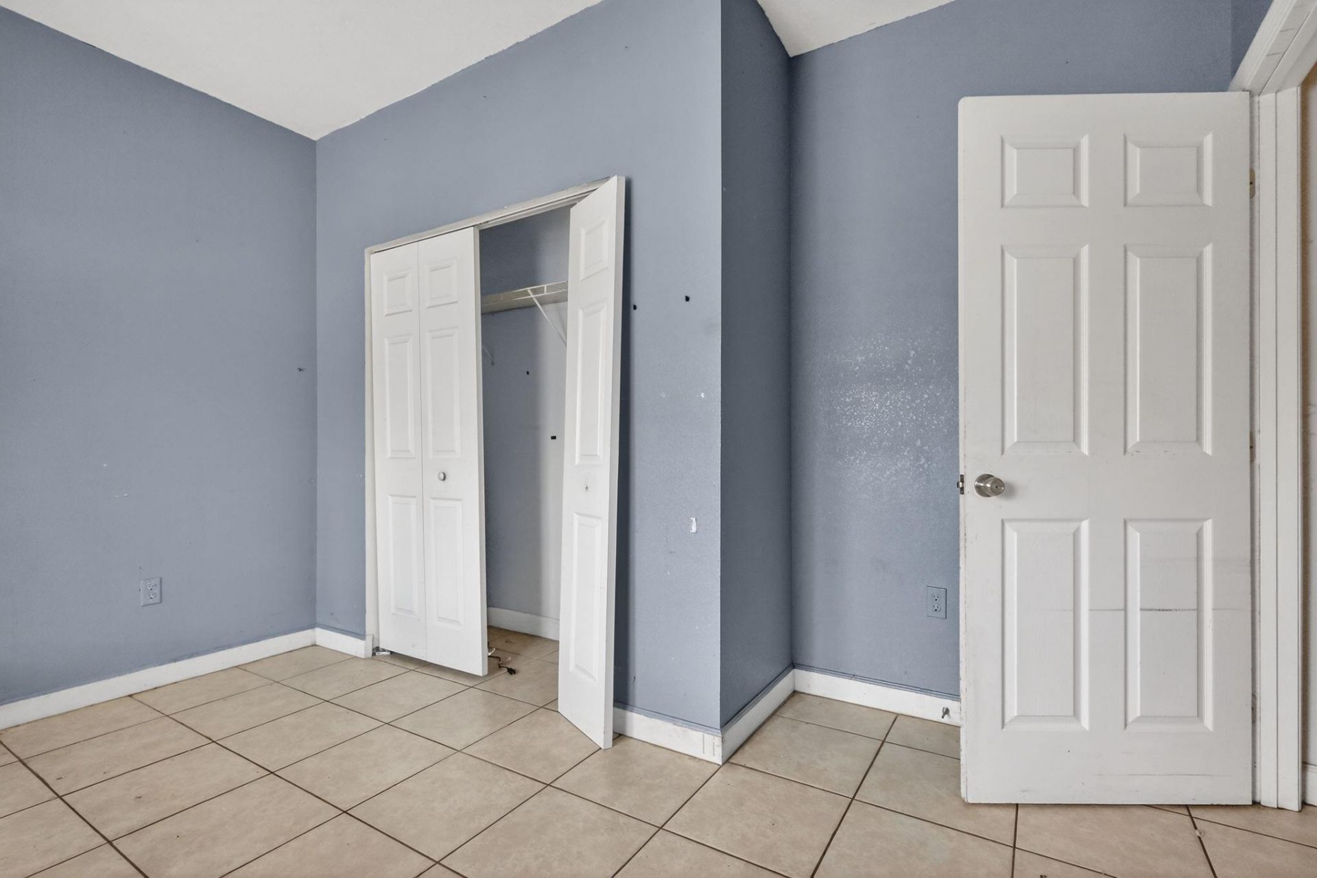 6351 NW 31st Ct, Miami, FL 33147 Photo