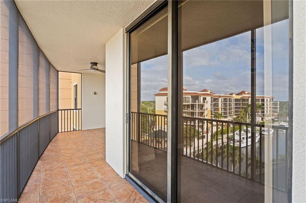 5793 Cape Harbour Dr, Unit 615, Cape Coral, FL 33914 Photo
