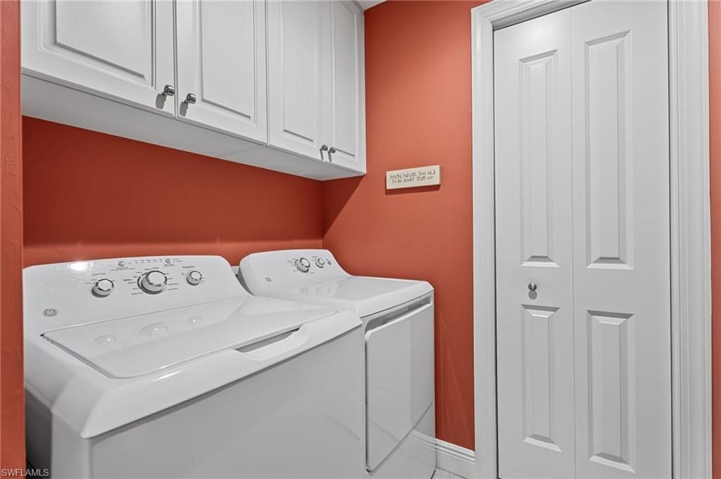 5793 Cape Harbour Dr, Unit 615, Cape Coral, FL 33914 Photo