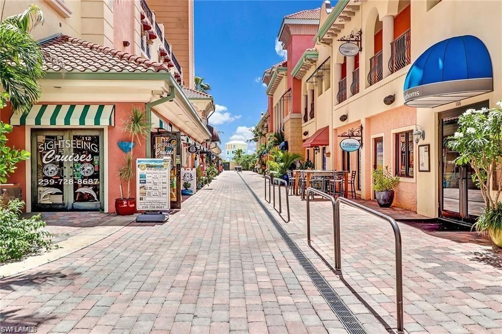 5793 Cape Harbour Dr, Unit 615, Cape Coral, FL 33914 Photo